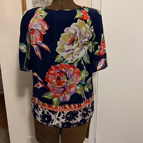 Anthropologie silk top - Picture 3 of 5